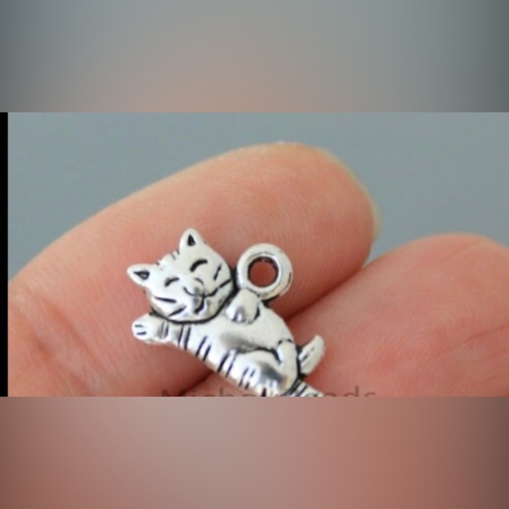 5 PCS Cat Charm Pendants - Antiqued Silver Sleeping Kitty Cat Animal Pet Charm